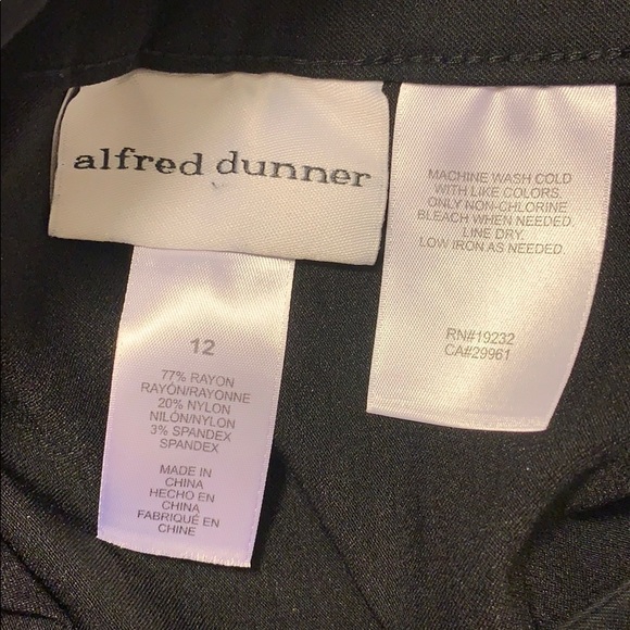 Alfred Dunner Black Slack Cropped Bottoms | 12 - Picture 2 of 5